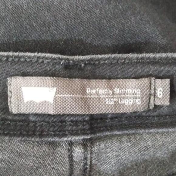 Levi's 512 Perfectly Slimming Black Skinny Jeans Size 6 - Picture 3 of 7
